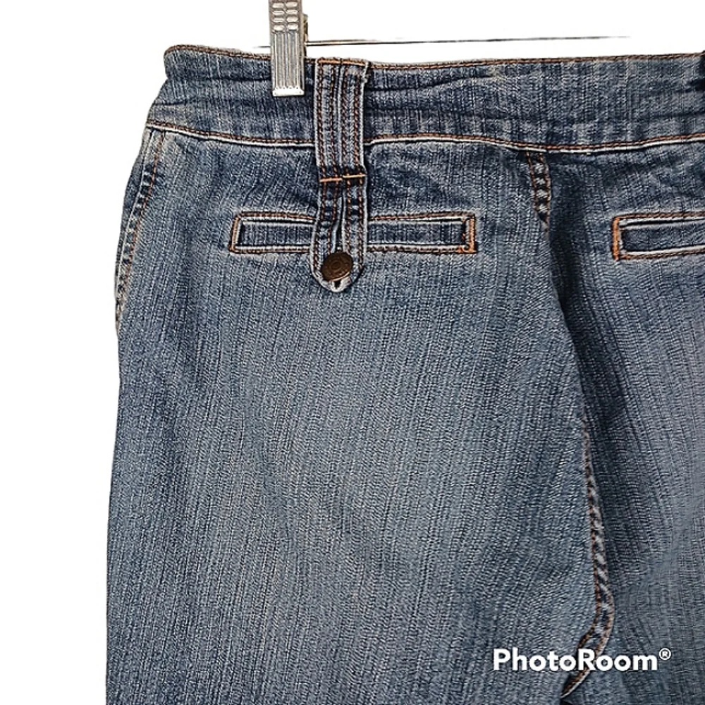 ZENA JEANS Jeans Shorts Size 8 Stretch High Waist Longer Leg